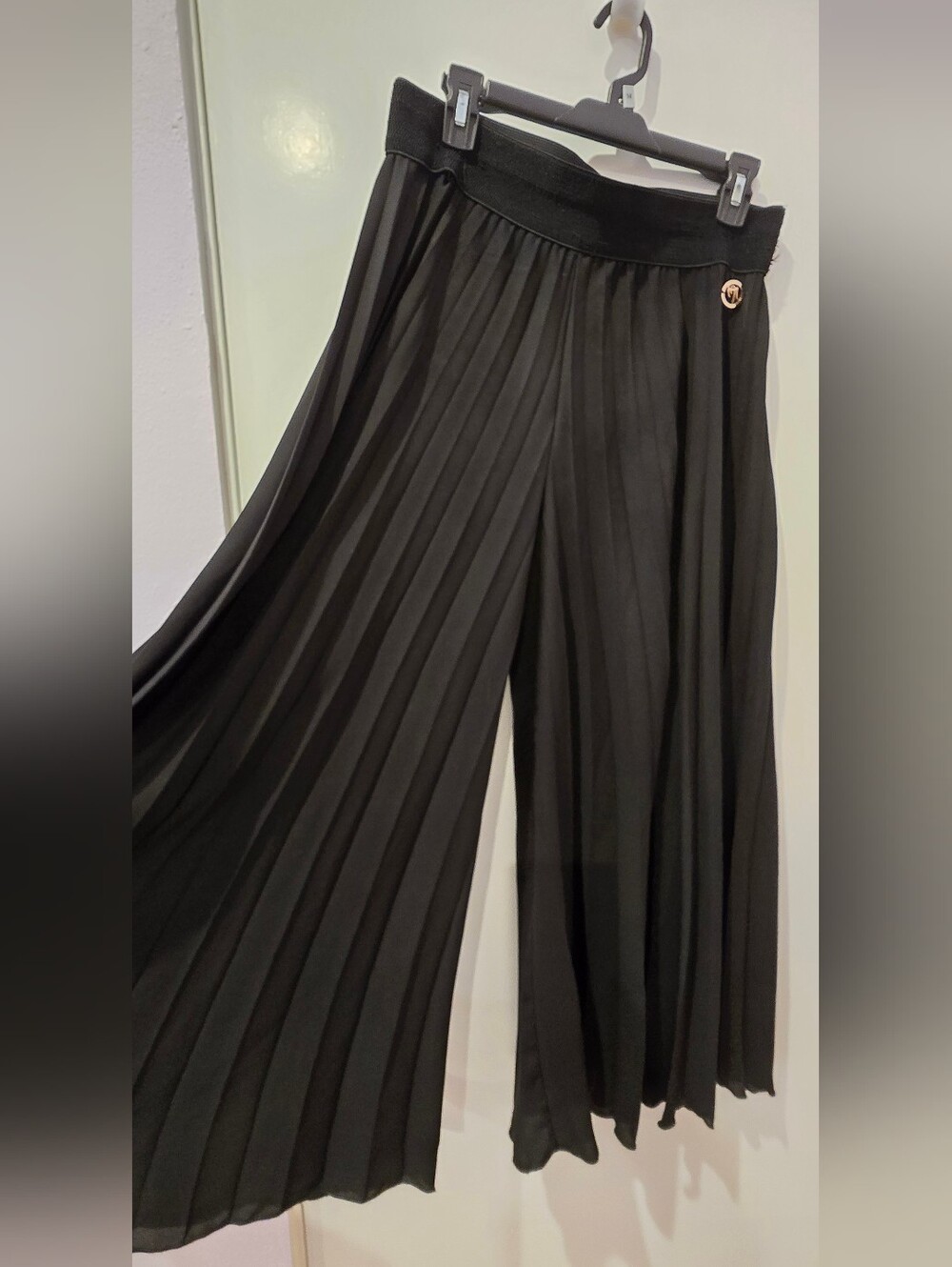 Gai Mattiolo - Women's Pleated Wide-Leg Pants - Black - Made In Italy